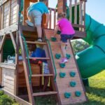 Backyard Discovery Cedar Cove playset 12-hold rock climbing wall