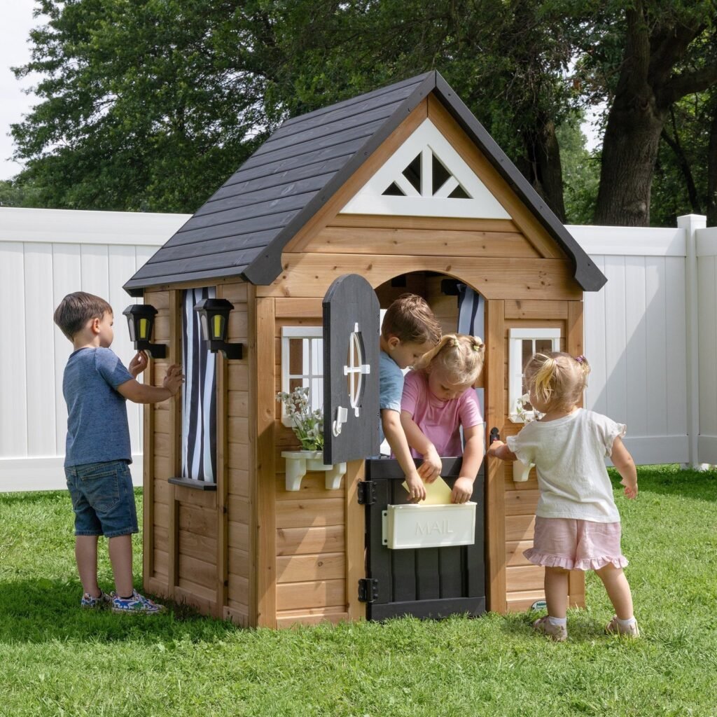 Backyard Discovery Mystic kids backyard playhouse