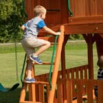 Backyard Discovery Skyfort II playset flat-step ladder